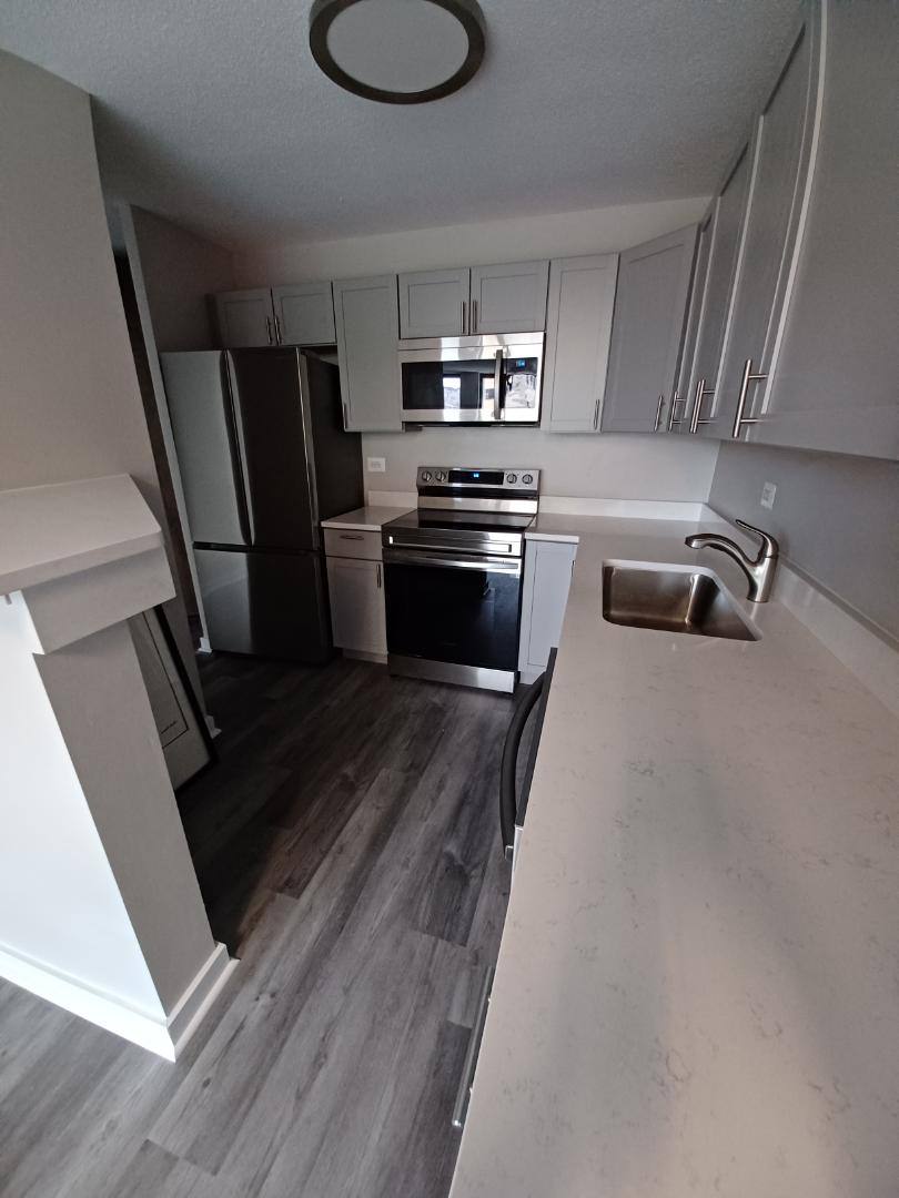 Apartment for rent at 5100 N Marine Dr #4J, Chicago, IL 60640
