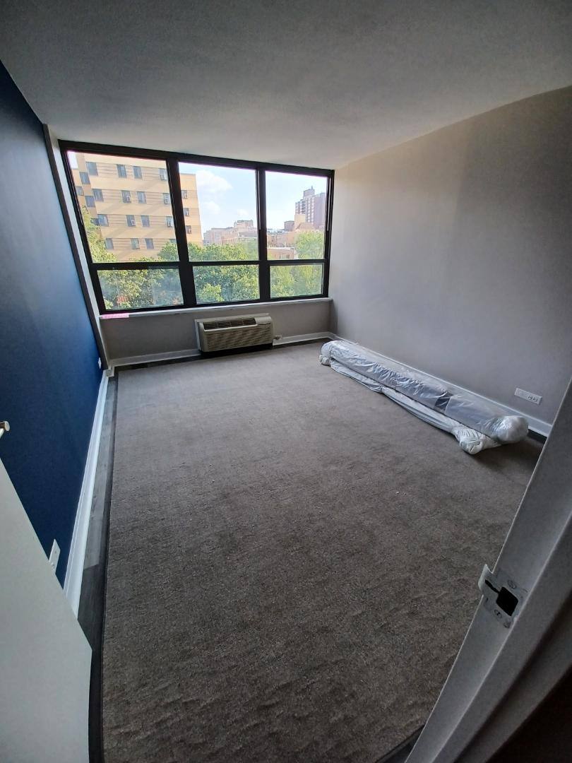 Apartment for rent at 5100 N Marine Dr #4J, Chicago, IL 60640