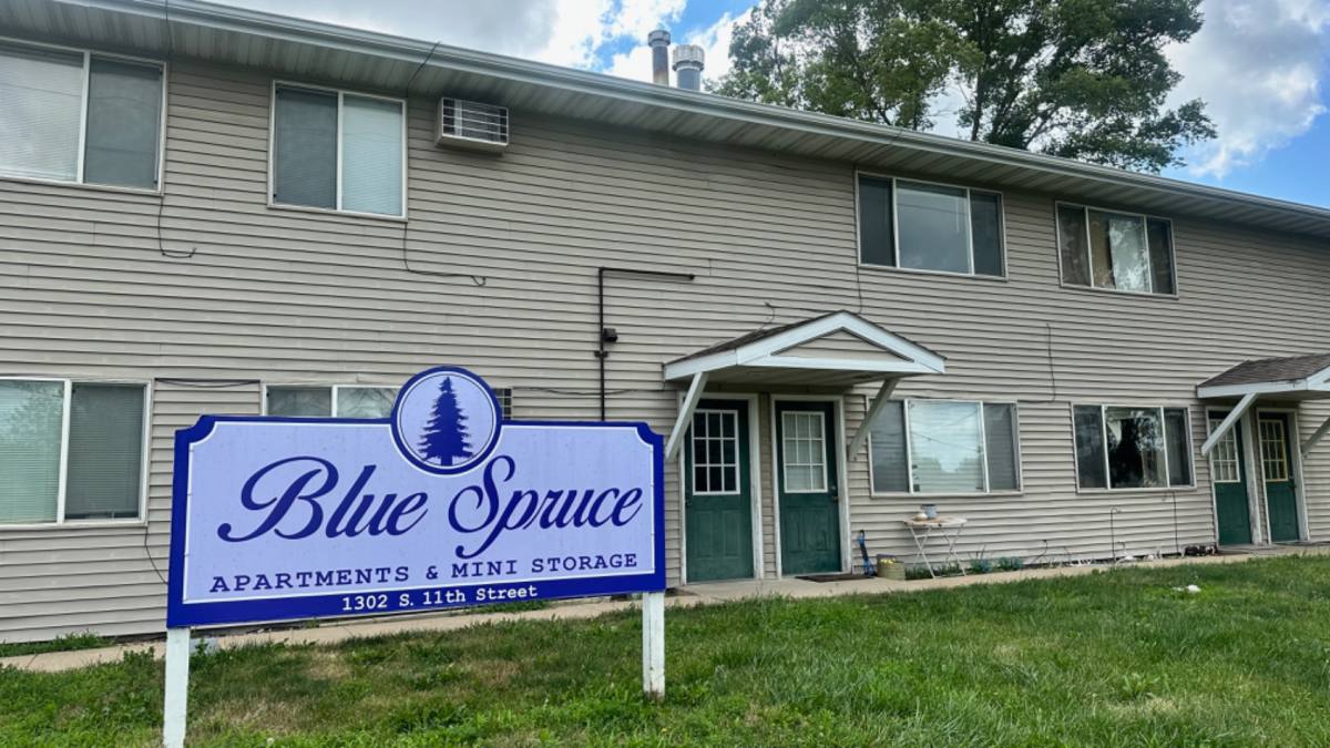 Apartment for rent at 1302 S 11th St #9, Oskaloosa, IA 52577