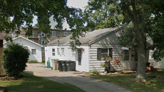 House for rent at 3423 Woldhaven Dr, South Bend, IN 46614