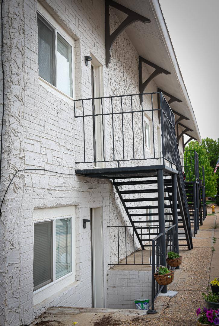 Apartment for rent at 205 S 3rd Ave #4, Ault, CO 80610