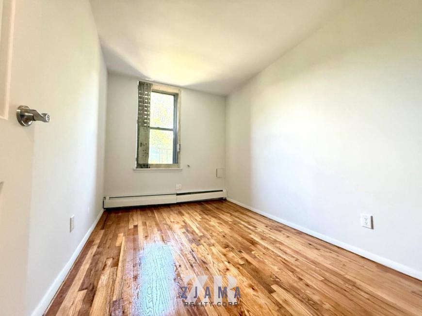 Apartment for rent at 152 Parkside Ave #4H, Brooklyn, NY 11226