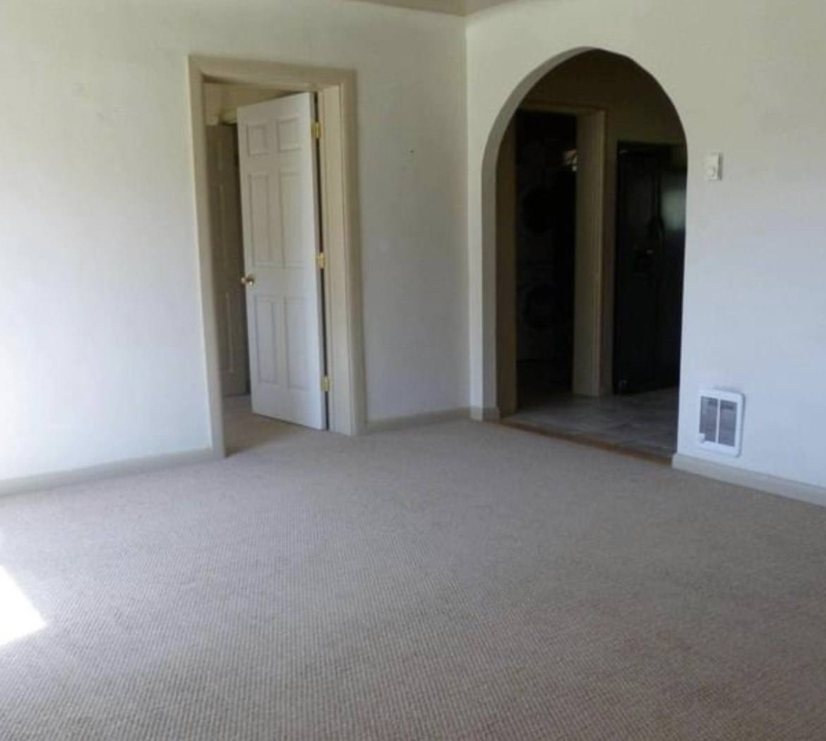 House for rent at 1001 S Pacific St, Dillon, MT 59725