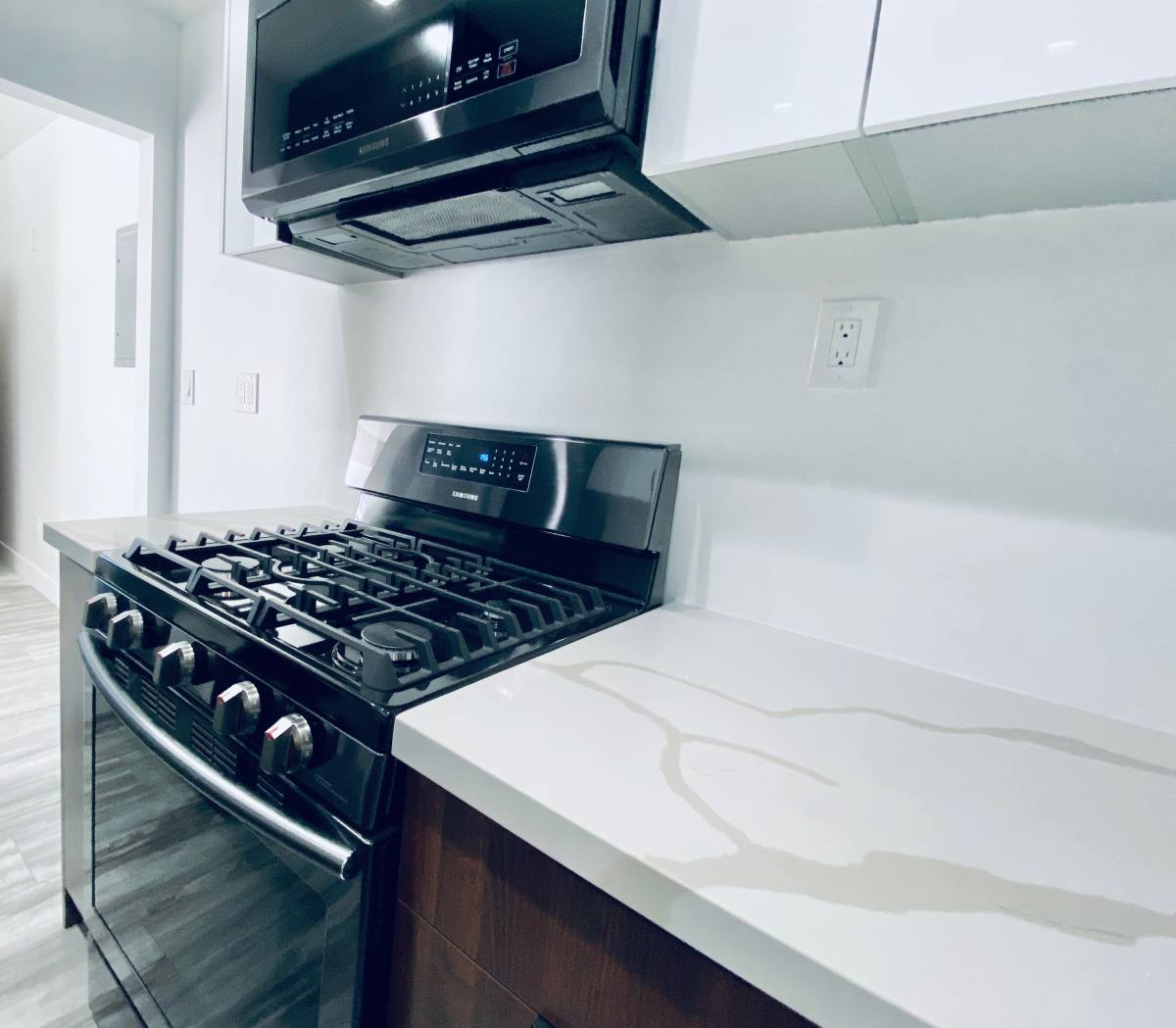 Apartment for rent at 2814 Sichel St #3, Los Angeles, CA 90031