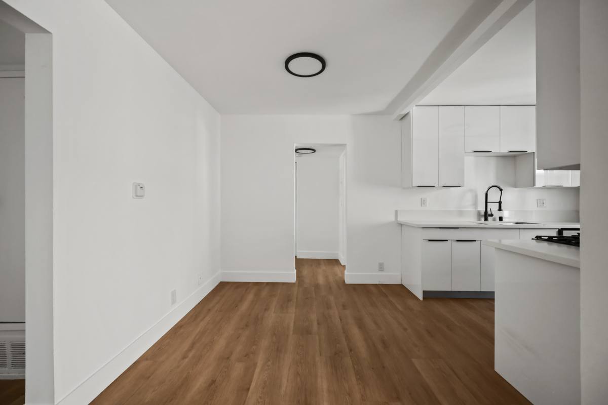 Apartment for rent at 2034 S Garth Ave #1, Los Angeles, CA 90034
