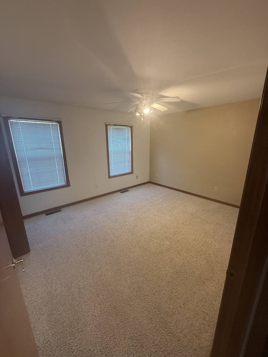 Apartment for rent at 572 James Dr #578, Charleston, IL 61920