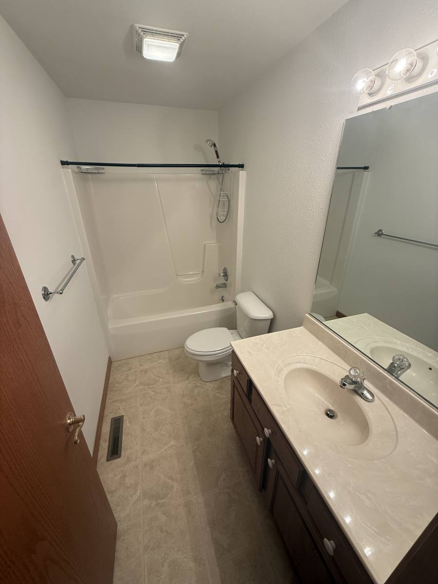 Apartment for rent at 572 James Dr #578, Charleston, IL 61920