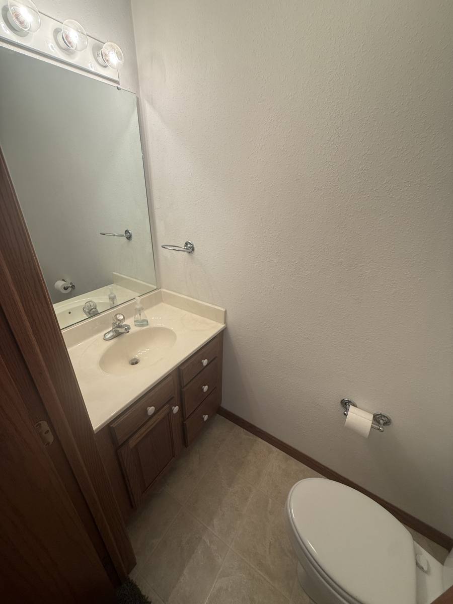 Apartment for rent at 572 James Dr #578, Charleston, IL 61920