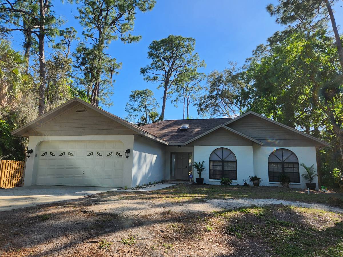 House for rent at 28041 W Brook Dr, Bonita Springs, FL 34135