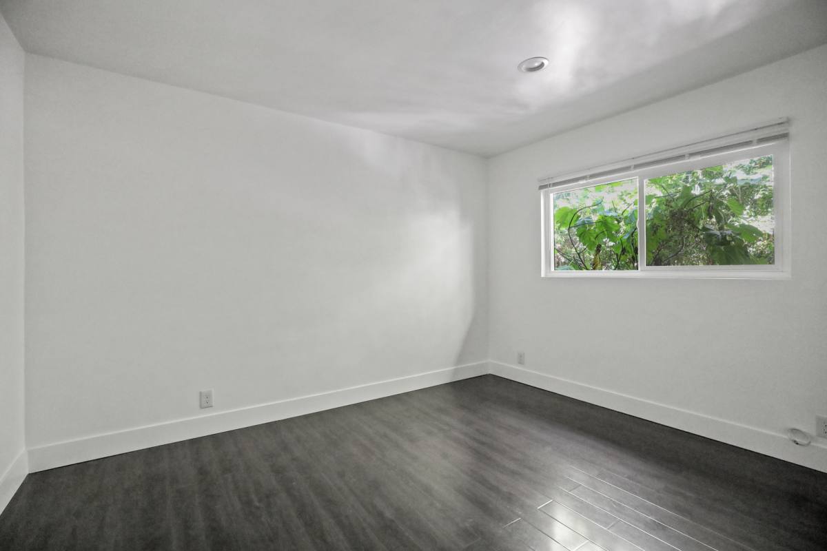 Apartment for rent at 1321 W 36th Place #3, Los Angeles, CA 90007