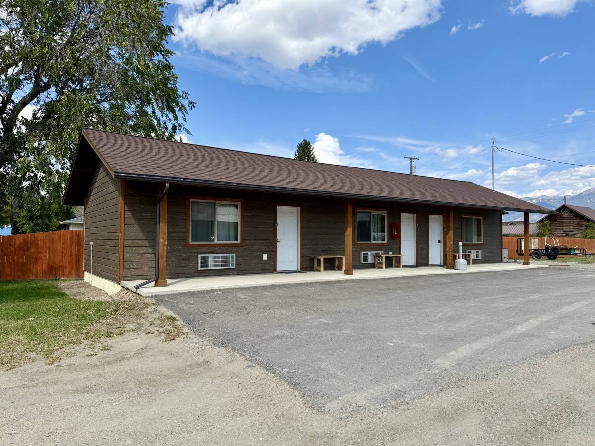 Apartment for rent at 325 S Main St #3, Twin Bridges, MT 59754