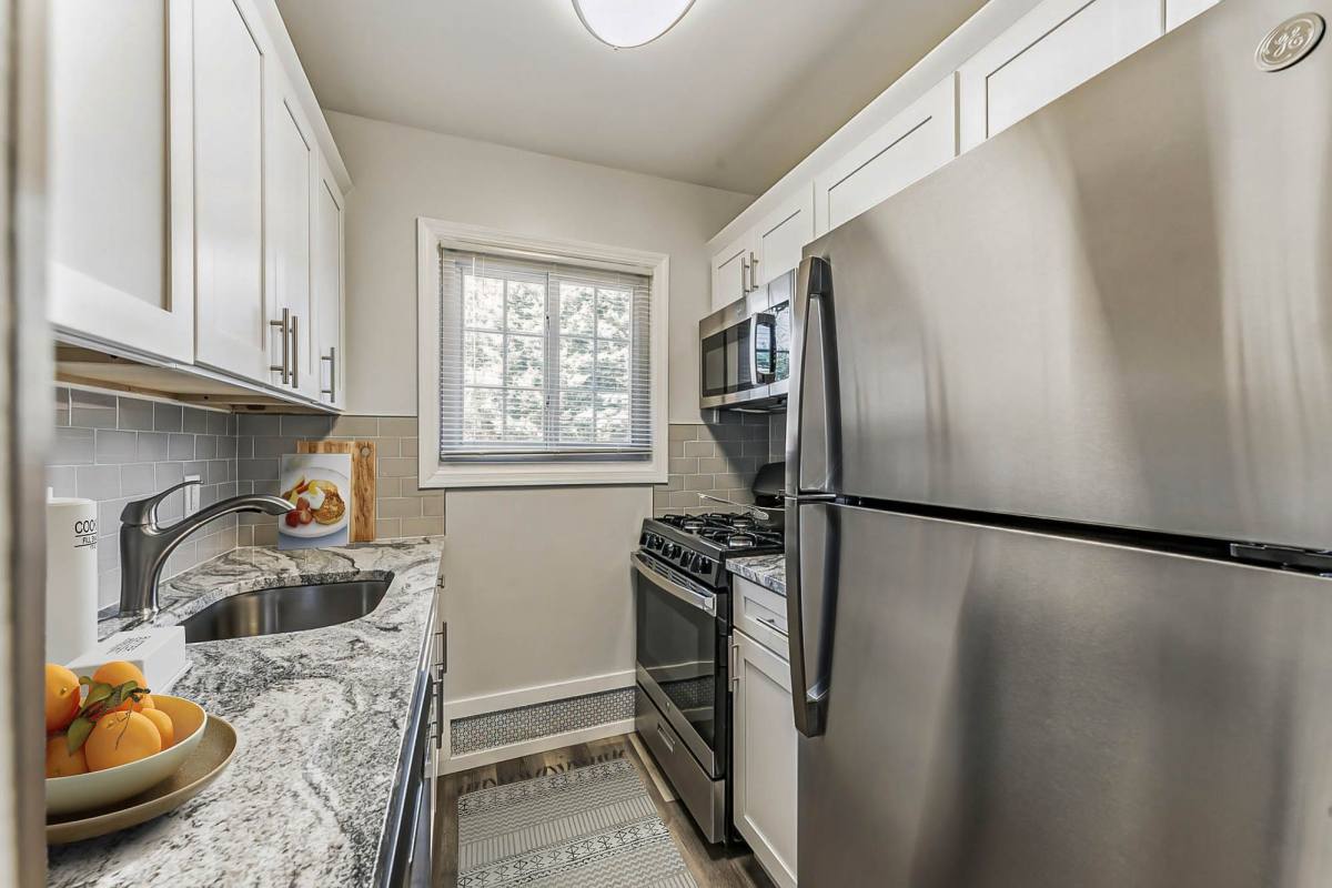 Apartment for rent at Eagle Rock at Mineola, 2 Laurel Dr, Mineola, NY 11501