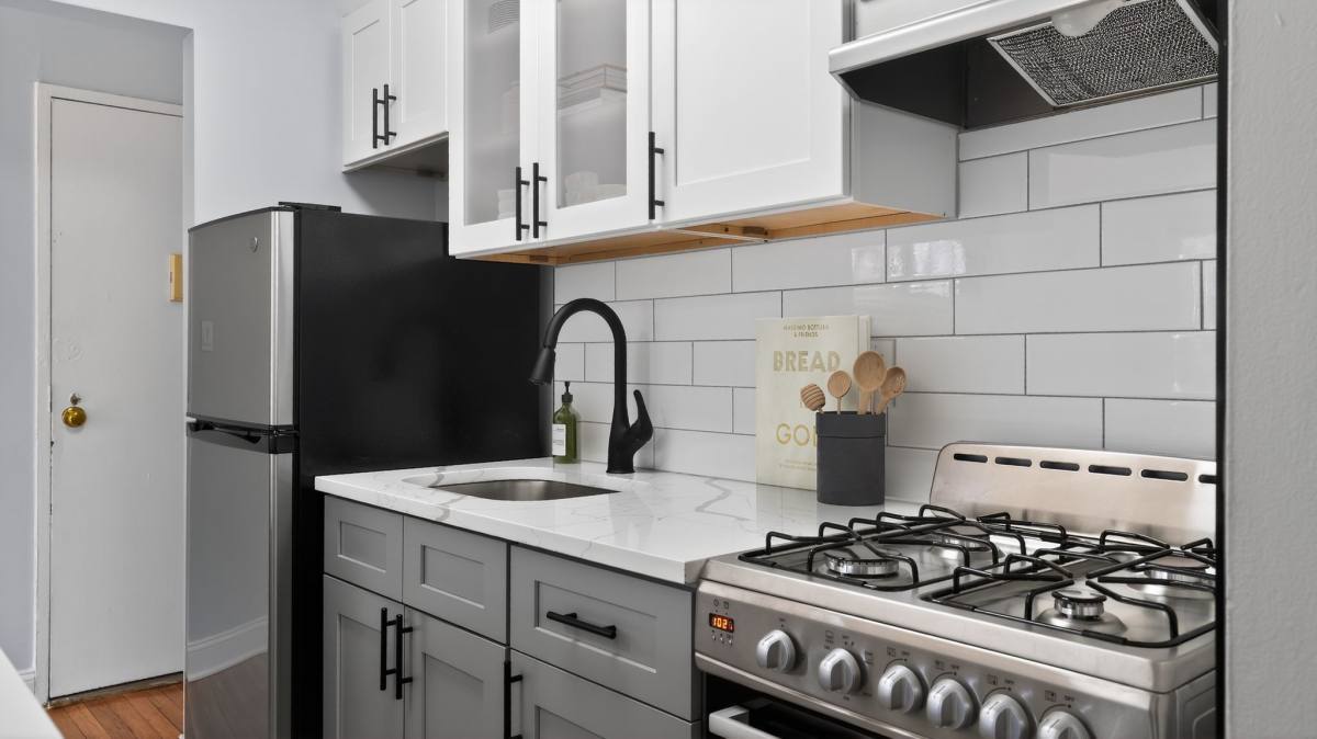 Apartment for rent at Eagle Rock at Mineola, 2 Laurel Dr, Mineola, NY 11501