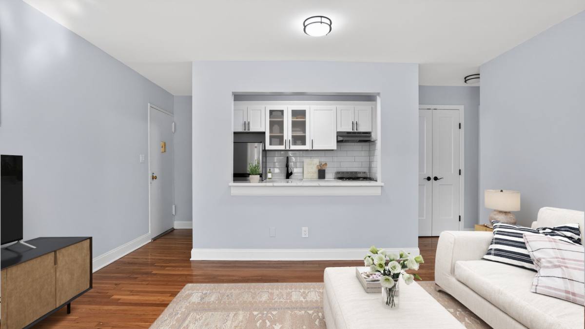 Apartment for rent at Eagle Rock at Mineola, 2 Laurel Dr, Mineola, NY 11501