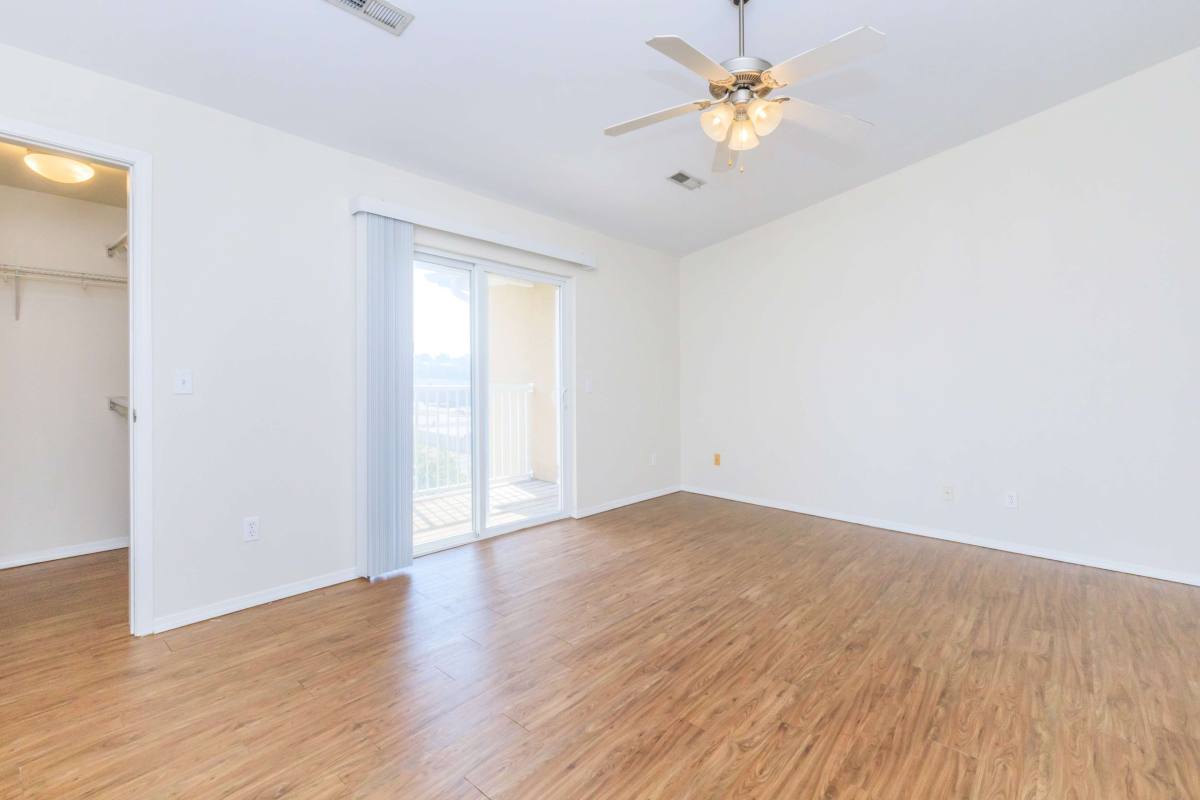 Apartment for rent at Sandstone Heights, 2861 S Nettleton Ave, Springfield, MO 65807