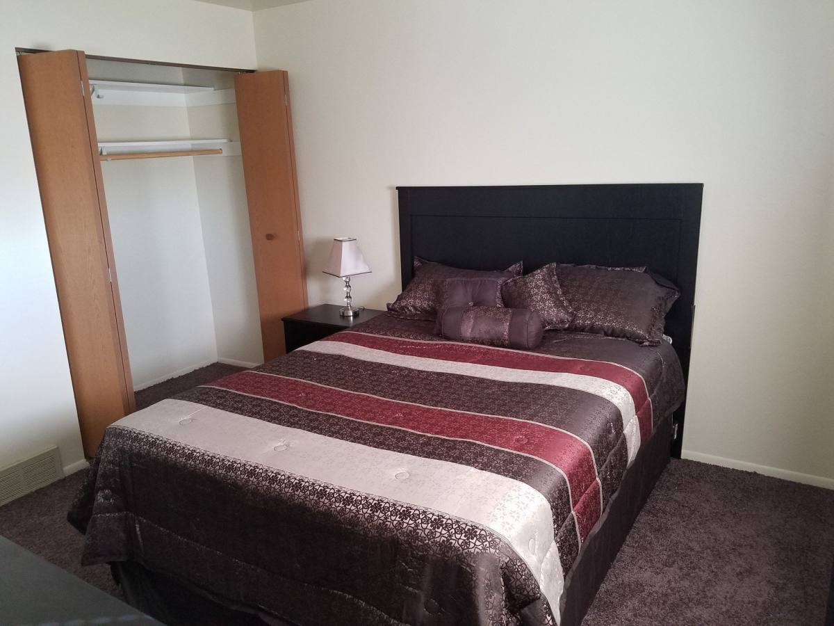 Apartment for rent at Southwyck Place, 2200 Foxbourne Rd, Toledo, OH 43615