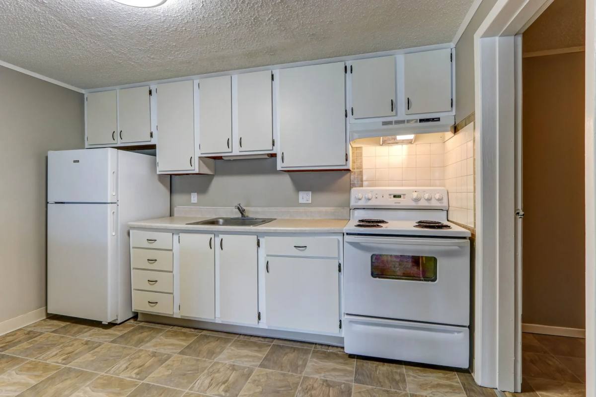 Townhouse for rent at Carriage Hill, 900 Dawn Court, Medina, OH 44256