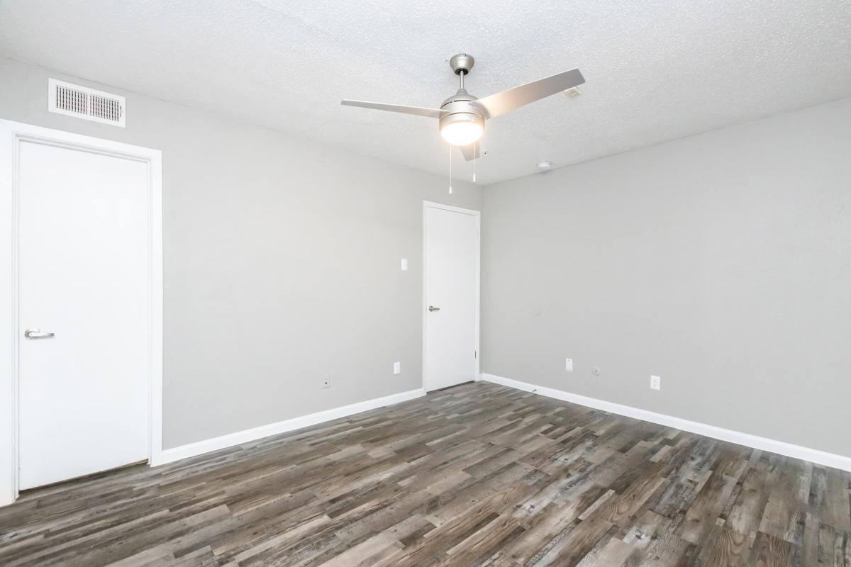 Apartment for rent at Sierra Heights, 1937 E Grauwyler Rd, Irving, TX 75061