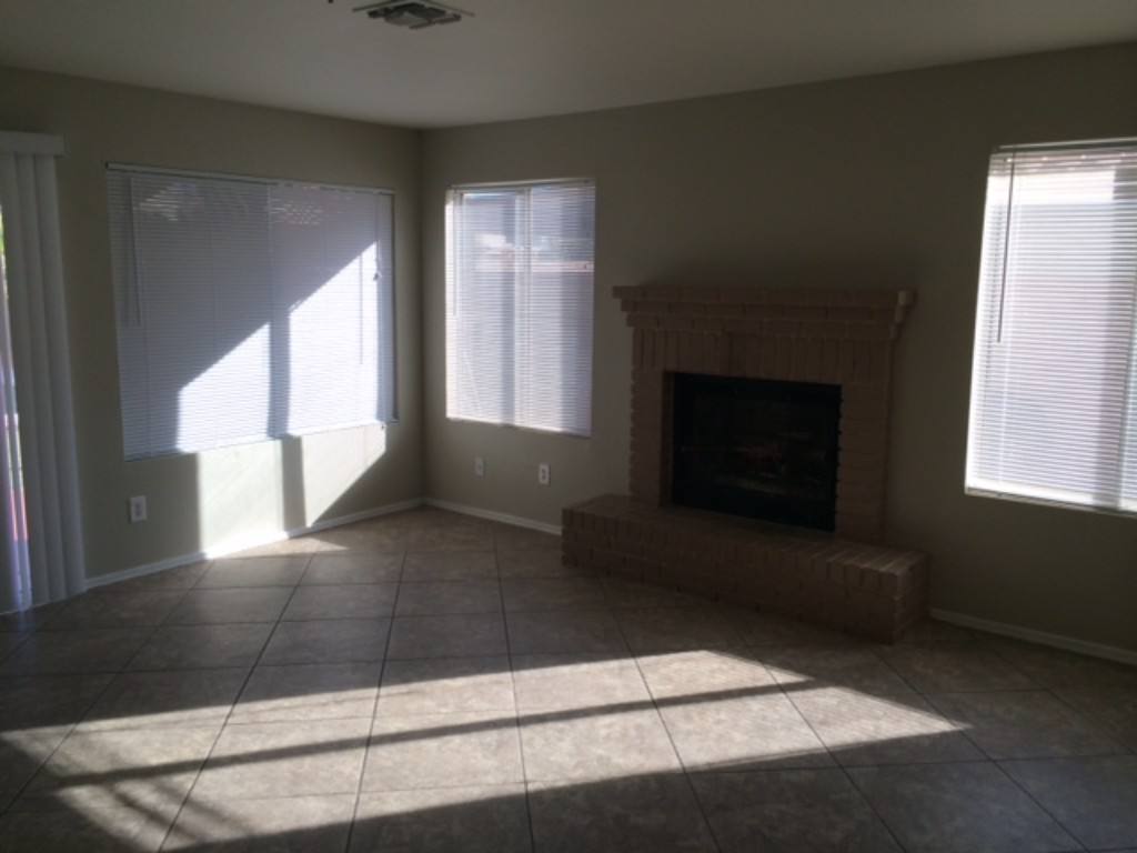 House for rent at 21921 N 71st Lane, Glendale, AZ 85310