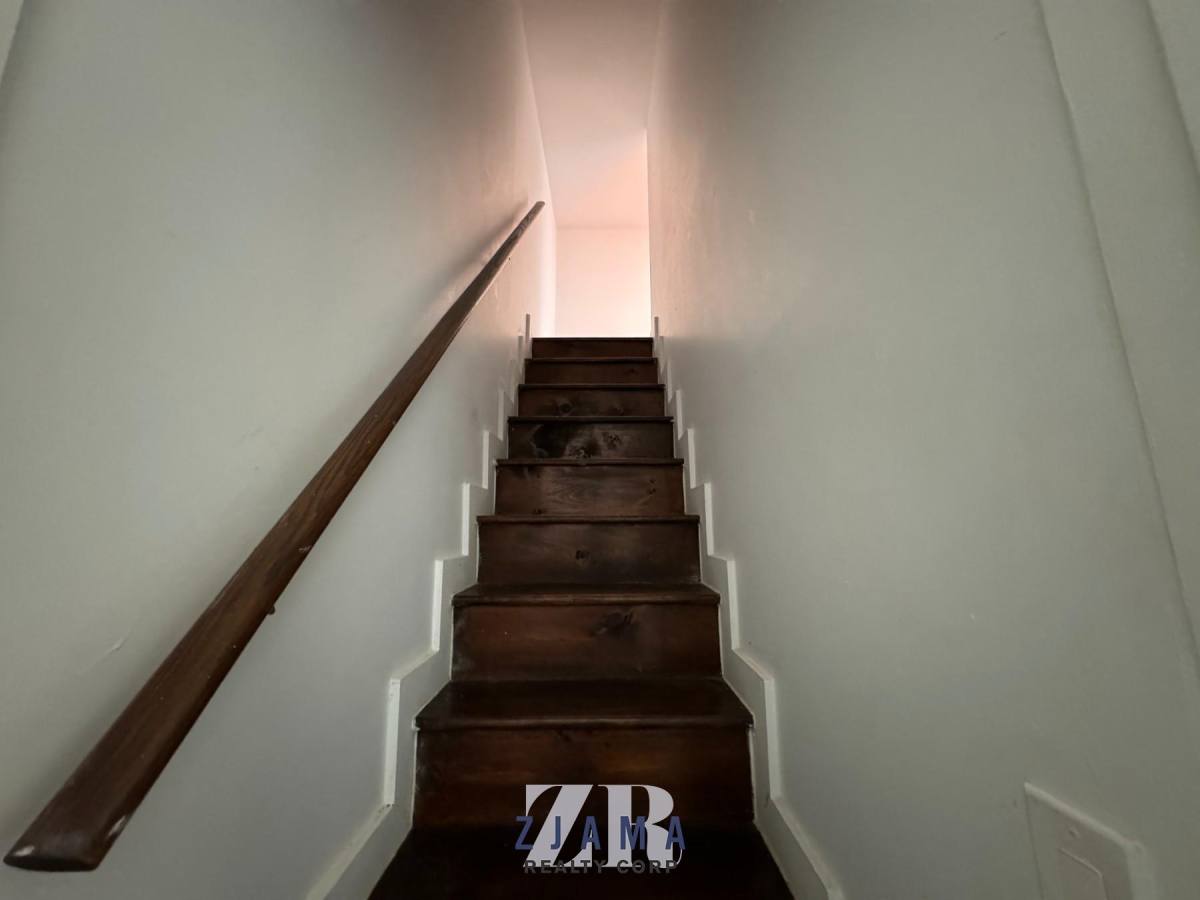 Apartment for rent at 886 Franklin Ave #2R, Brooklyn, NY 11225
