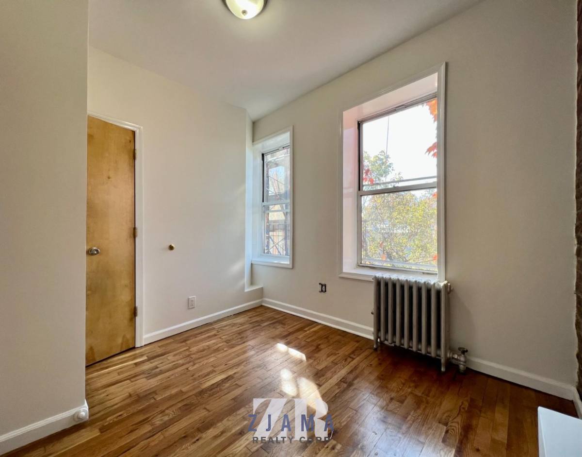 Apartment for rent at 326 21st St #4R, Brooklyn, NY 11215