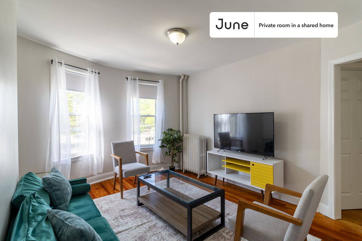 Apartment for rent at 184 Walnut Ave, Roxbury, MA 02119