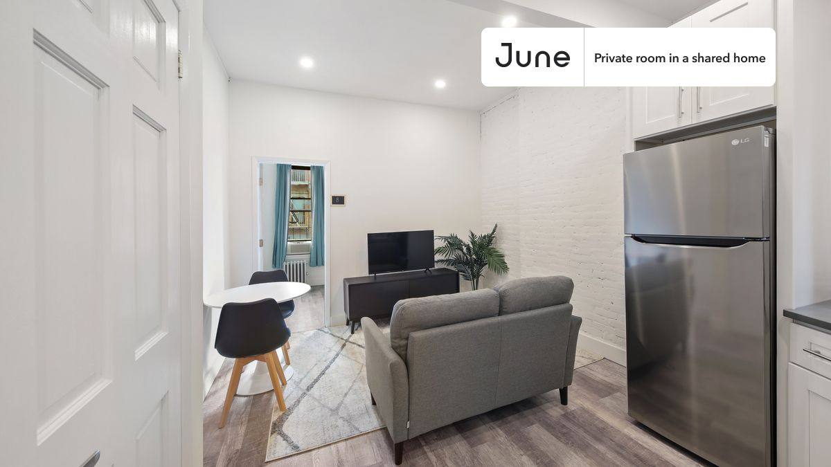 Apartment for rent at 611 E 11th St #B, New York, NY 10009