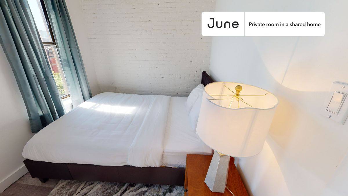 Apartment for rent at 611 E 11th St #B, New York, NY 10009