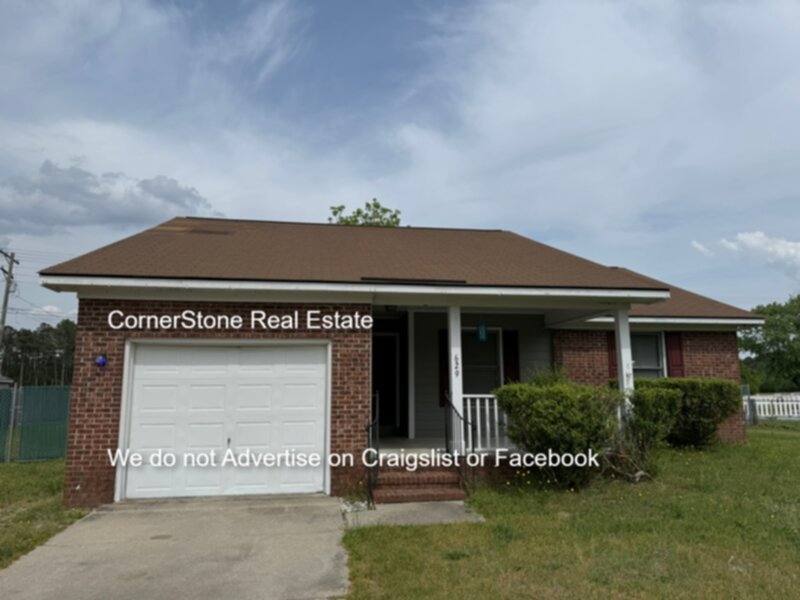 House for rent at 629 Torhunta Dr, Hope Mills, NC 28348