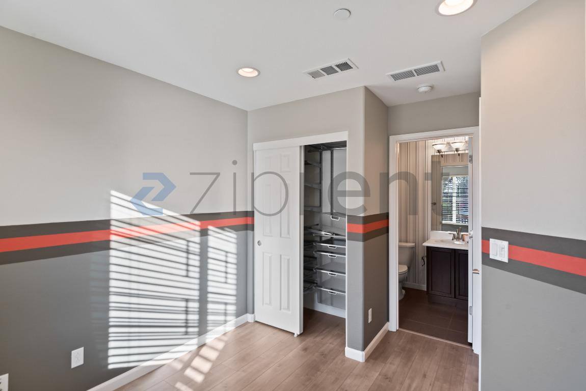 Townhouse for rent at 5764 Via Lugano, Fremont, CA 94555