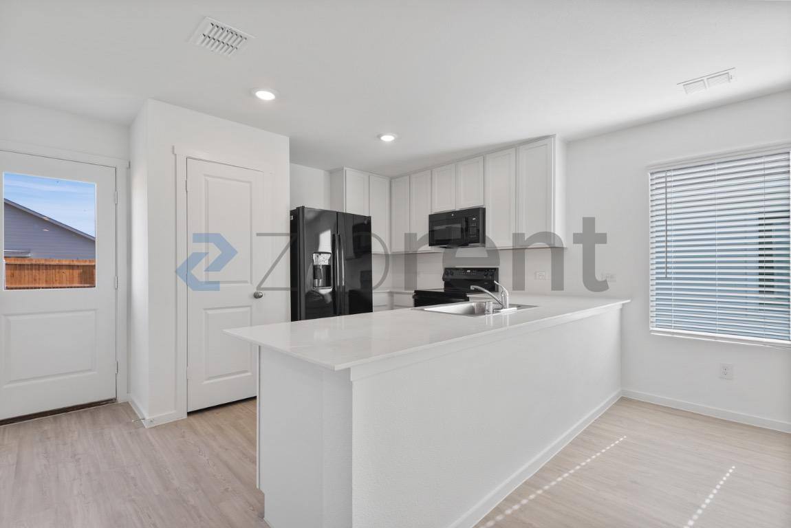 House for rent at 6739 Fairview Ave, Princeton, TX 75407
