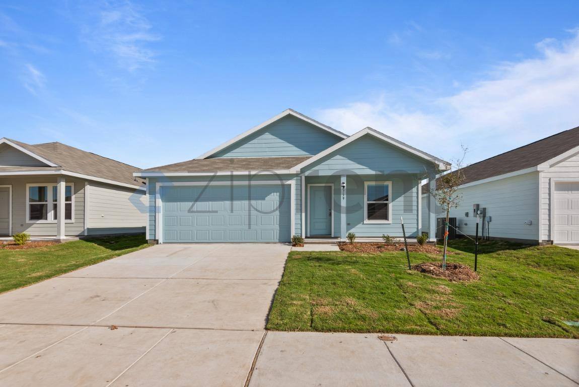 House for rent at 6739 Fairview Ave, Princeton, TX 75407