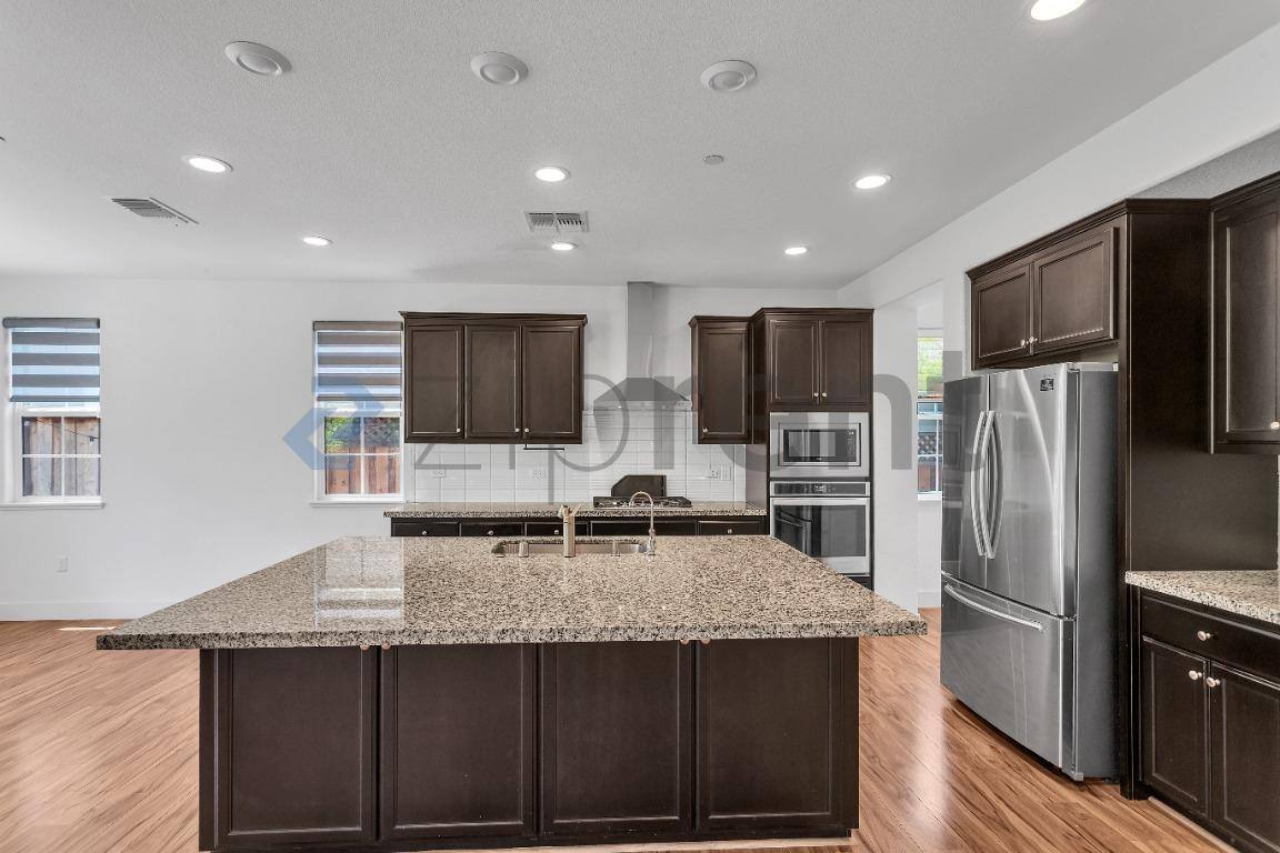 House for rent at 1483 S Barker St, Tracy, CA 95391