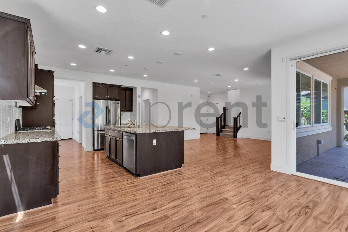 House for rent at 1483 S Barker St, Tracy, CA 95391