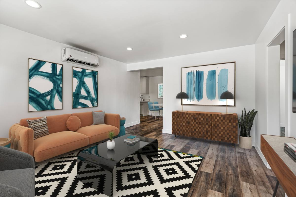 Apartment for rent at 2730 Raymond Ave, Los Angeles, CA 90007