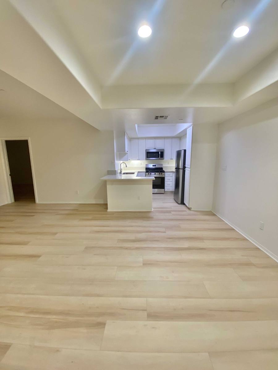 Apartment for rent at 3265 Sawtelle Blvd #104, Los Angeles, CA 90066
