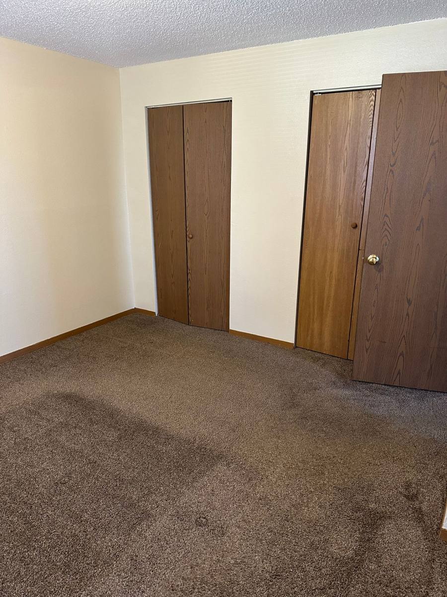Apartment for rent at 503 15th Ave SE, Saint Cloud, MN 56304