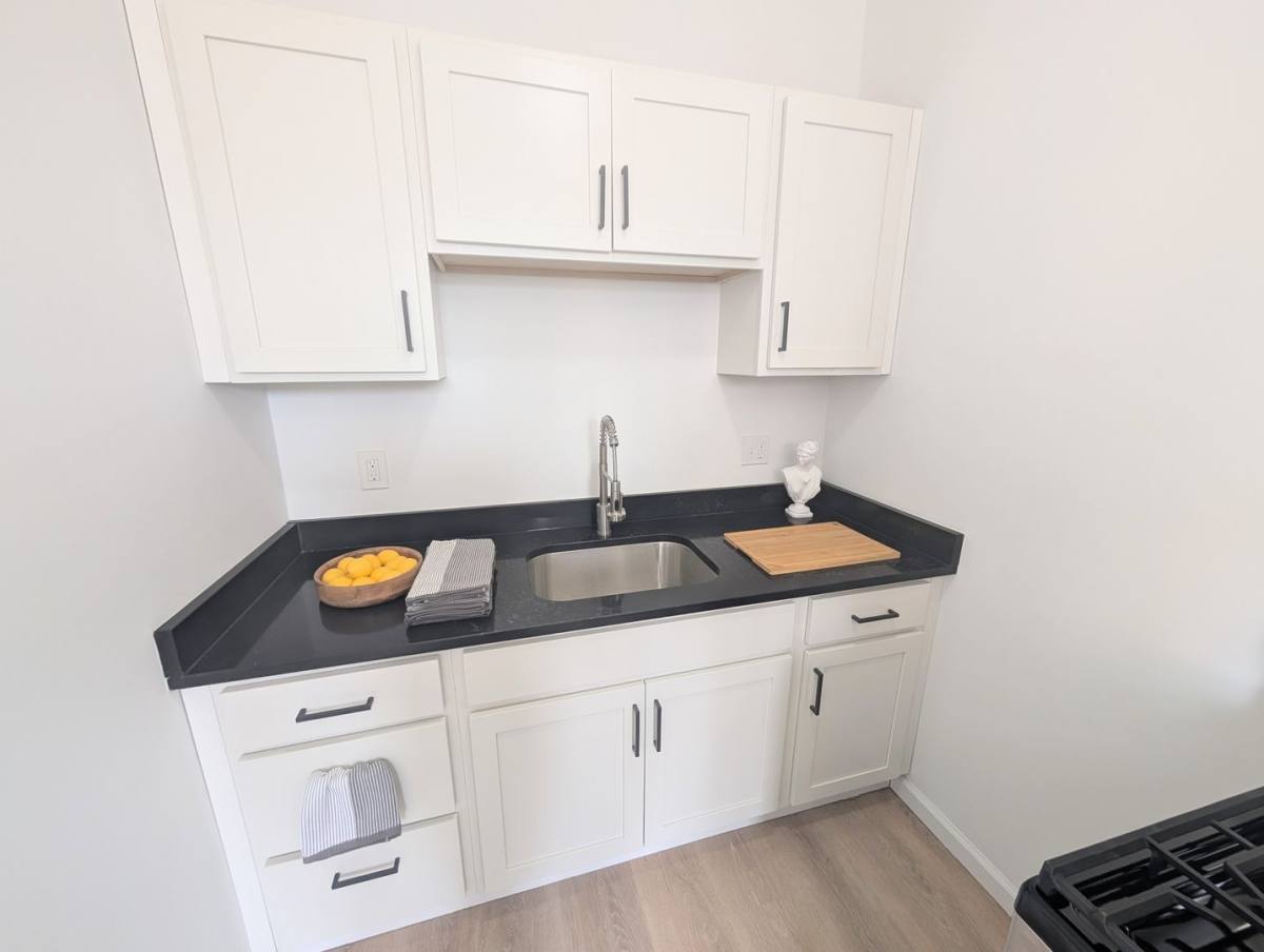 Apartment for rent at 3525 Cass Ave, Detroit, MI 48201