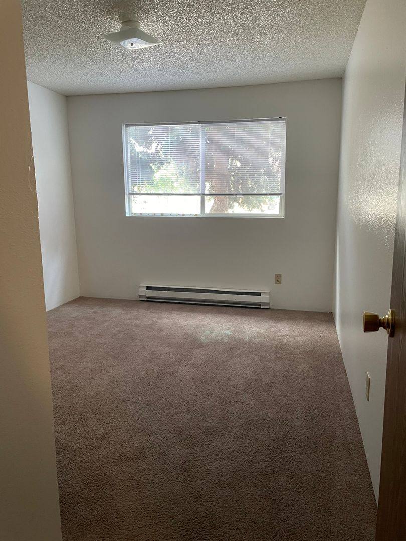 Apartment for rent at 2310 E Q Ave, La Grande, OR 97850