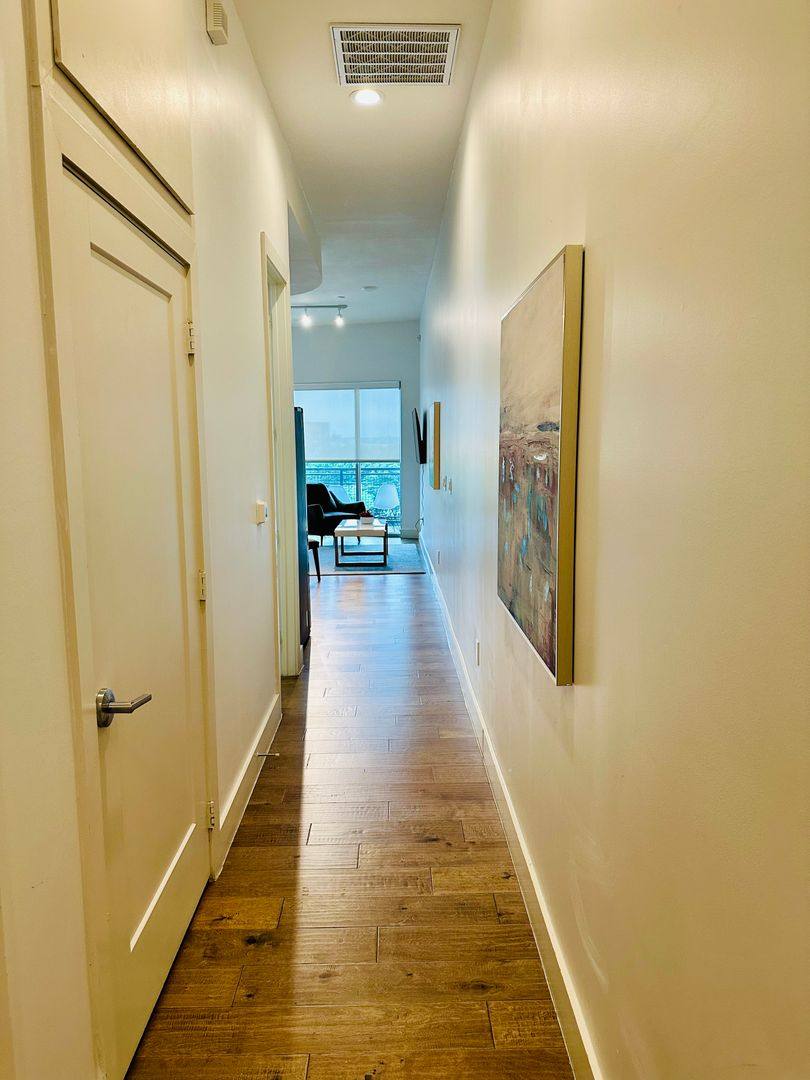Apartment for rent at 1100 Peters St, Dallas, TX 75215