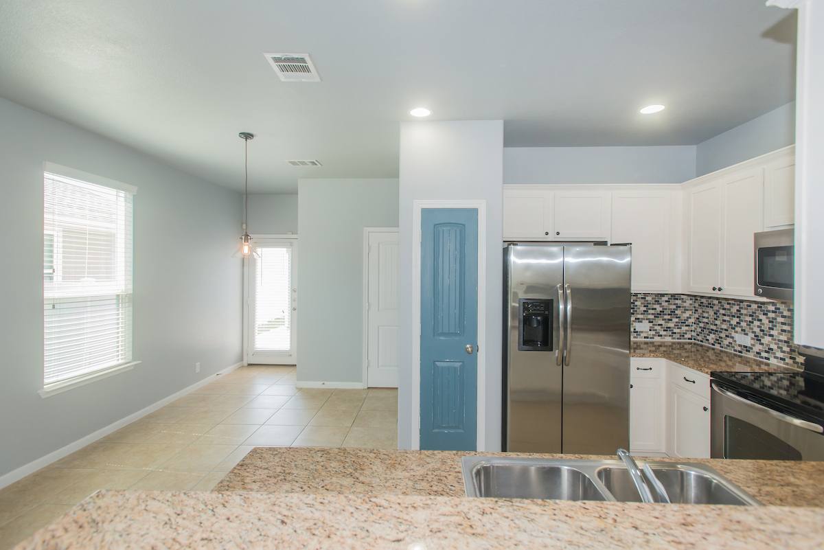 House for rent at 937 Alamo Plaza Dr, Cedar Park, TX 78613