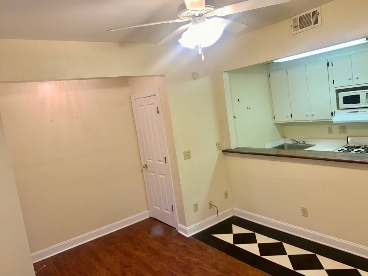Apartment for rent at 328 N Madison, Tupelo, MS 38804