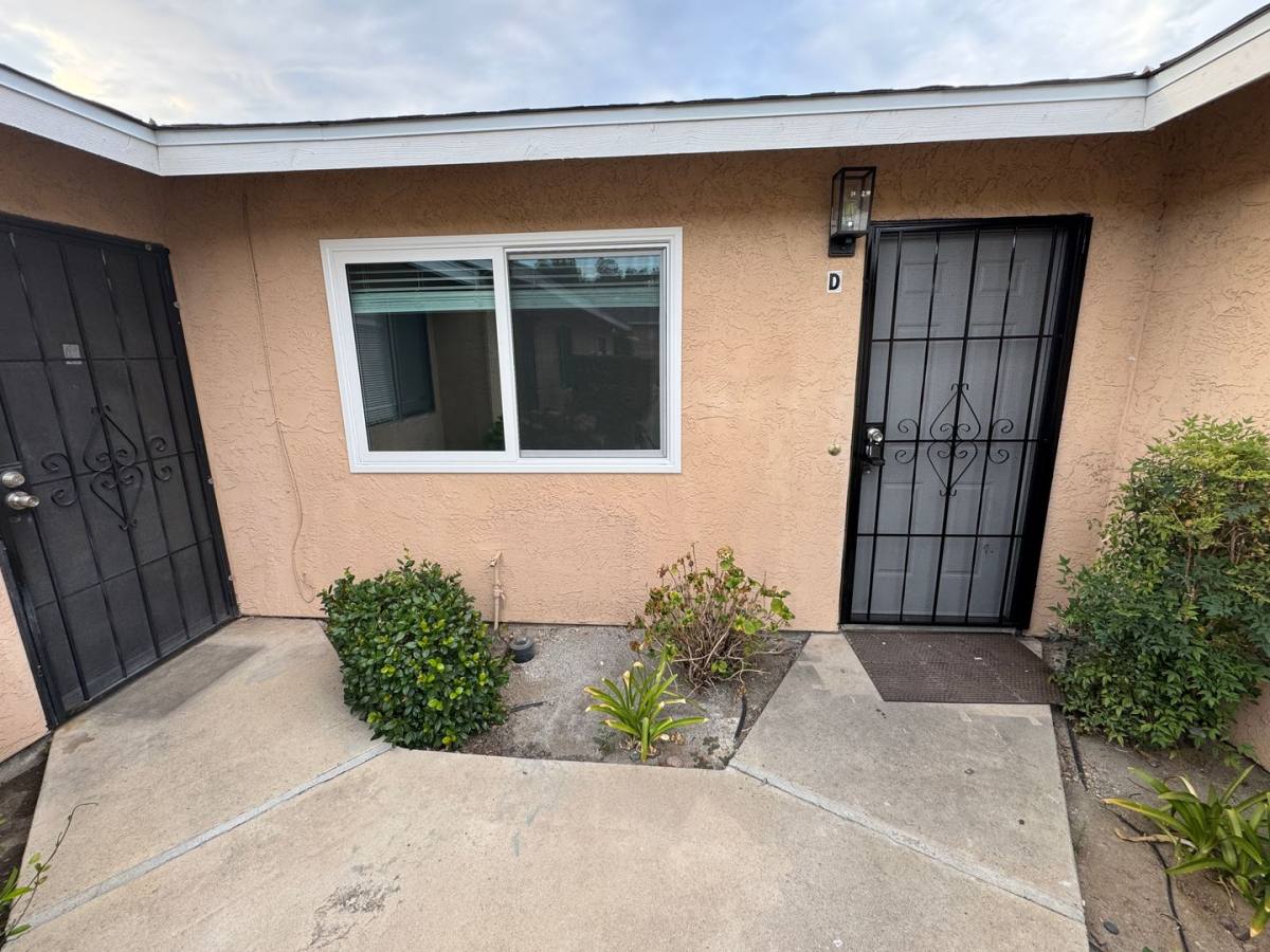 Apartment for rent at 870-878 E Chase Ave, El Cajon, CA 92020