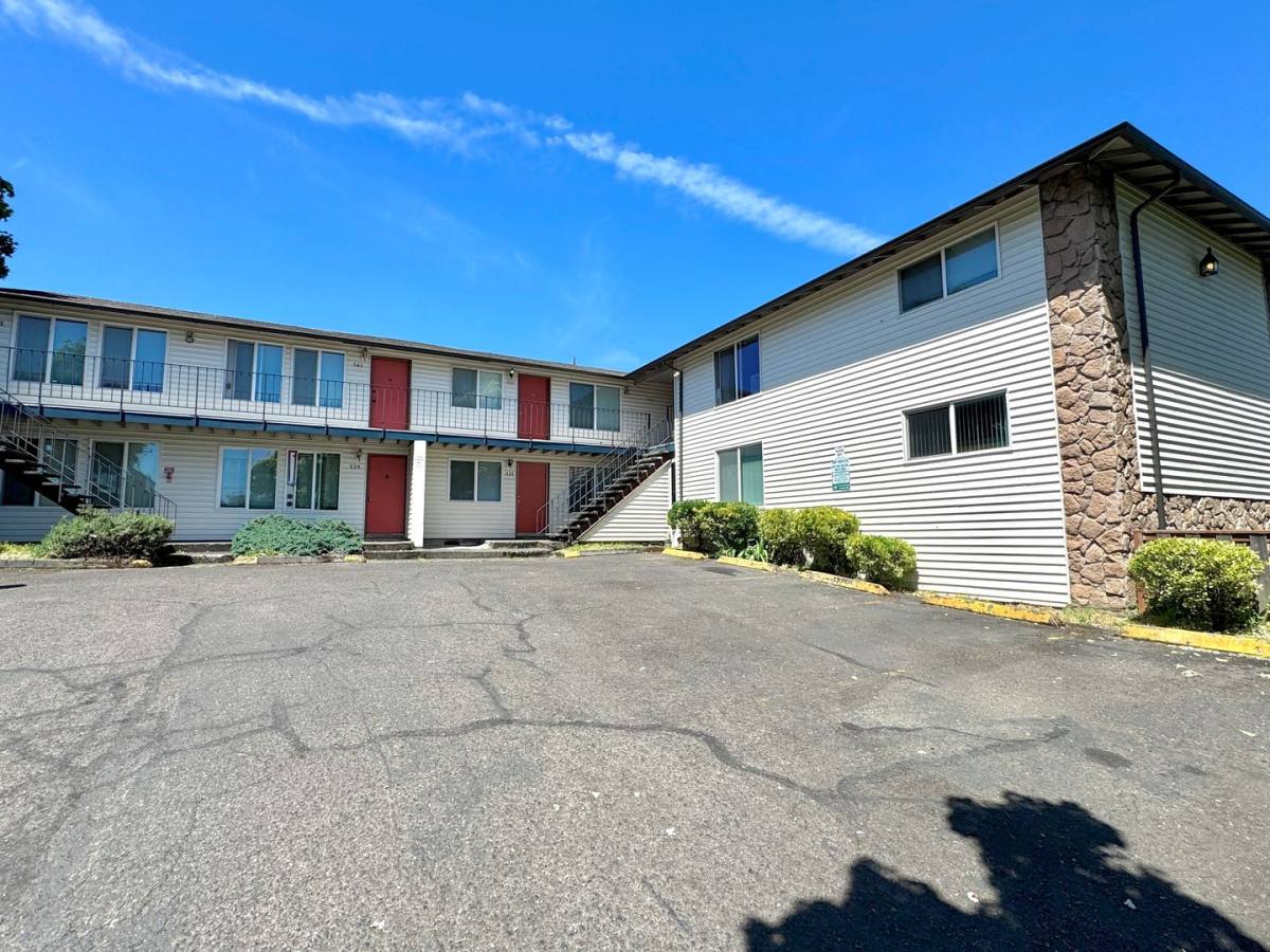 Apartment for rent at 527-545 SE 78th Ave, Portland, OR 97215