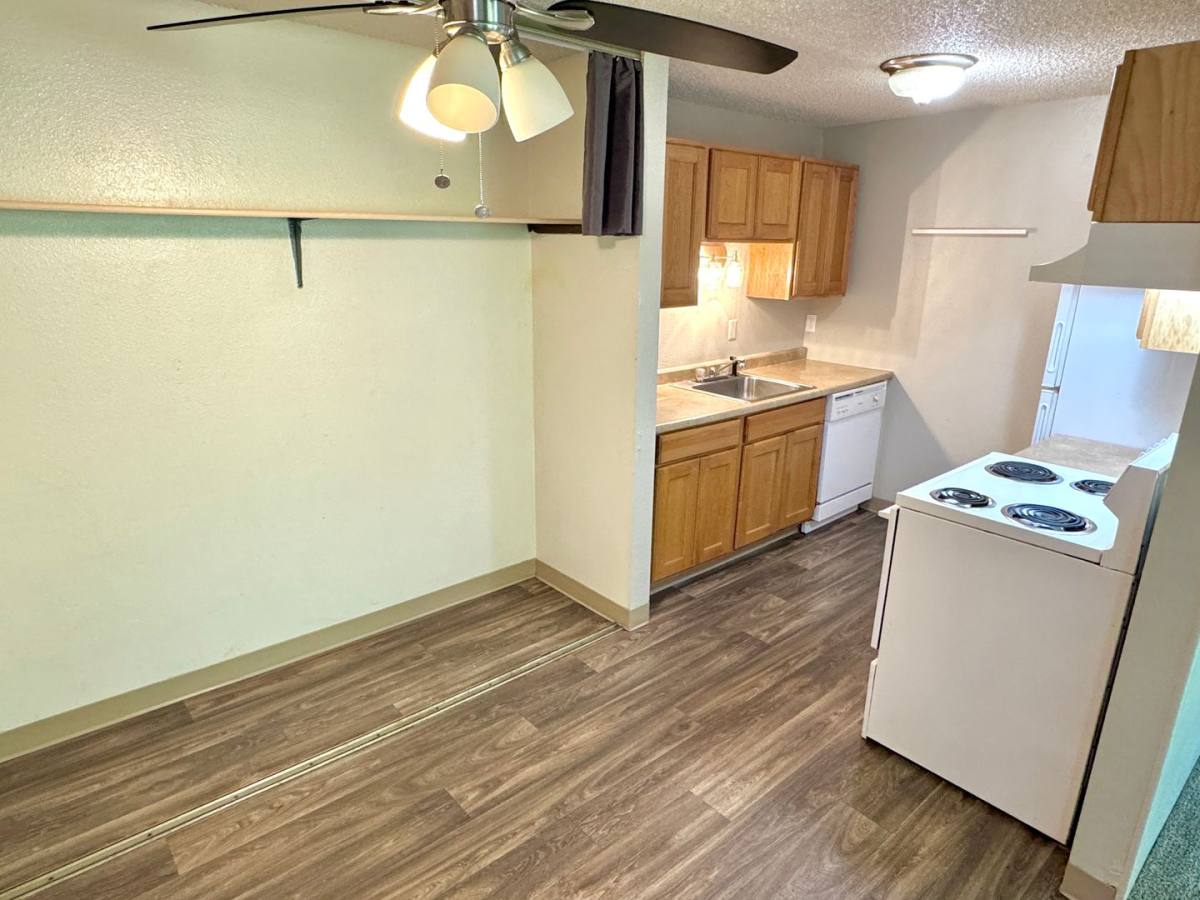 Apartment for rent at 527-545 SE 78th Ave, Portland, OR 97215