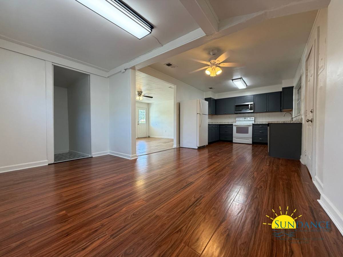 House for rent at 107 Magnolia Ave SE, Fort Walton Beach, FL 32548