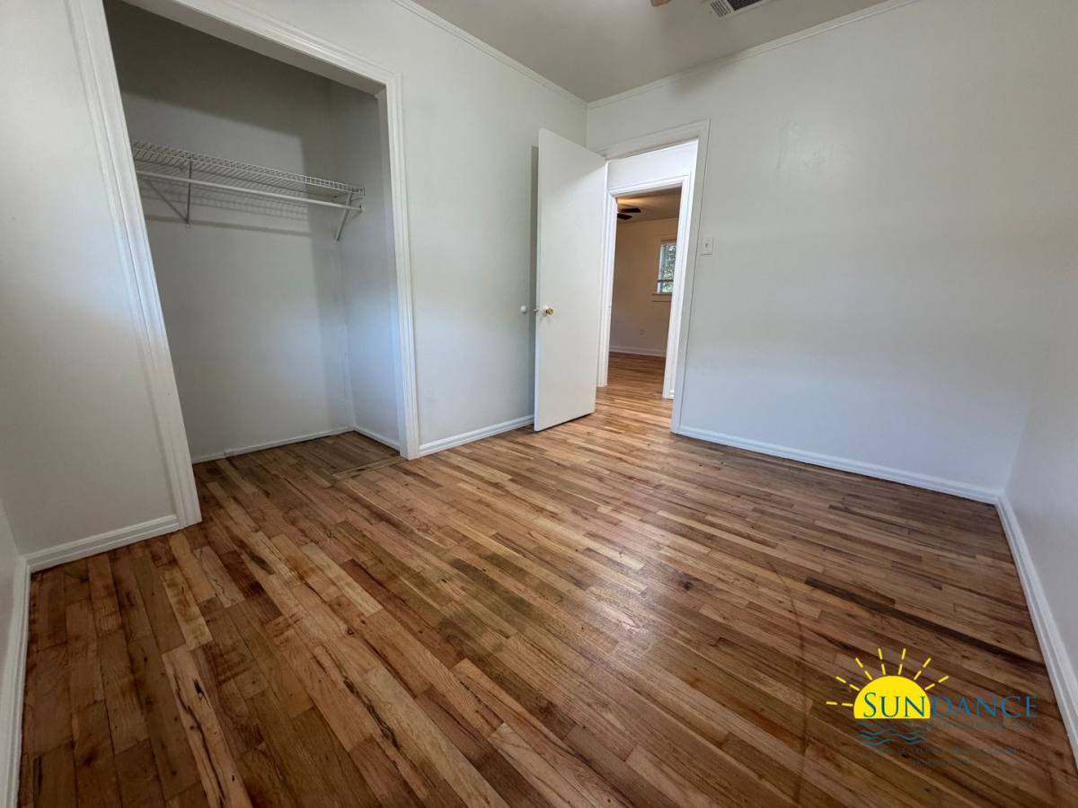 House for rent at 107 Magnolia Ave SE, Fort Walton Beach, FL 32548