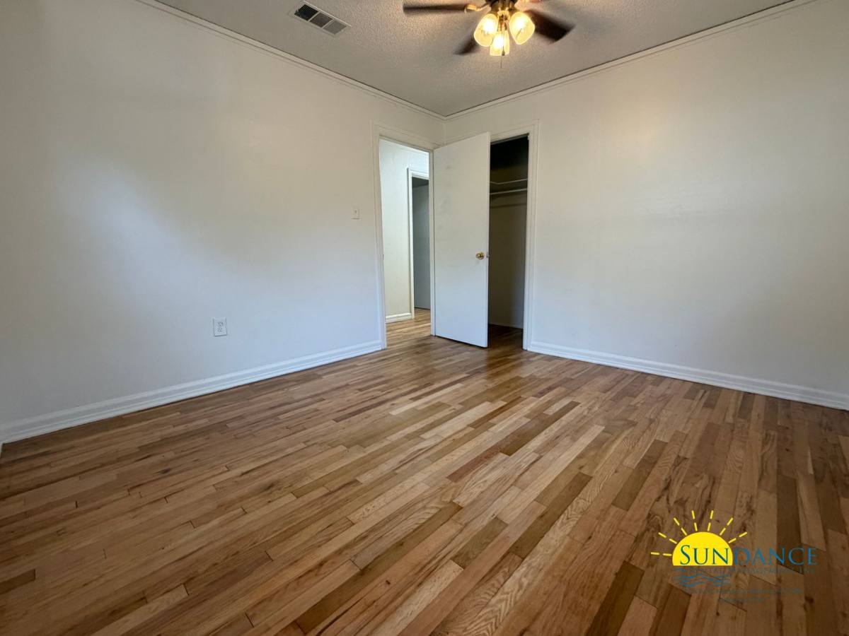 House for rent at 107 Magnolia Ave SE, Fort Walton Beach, FL 32548