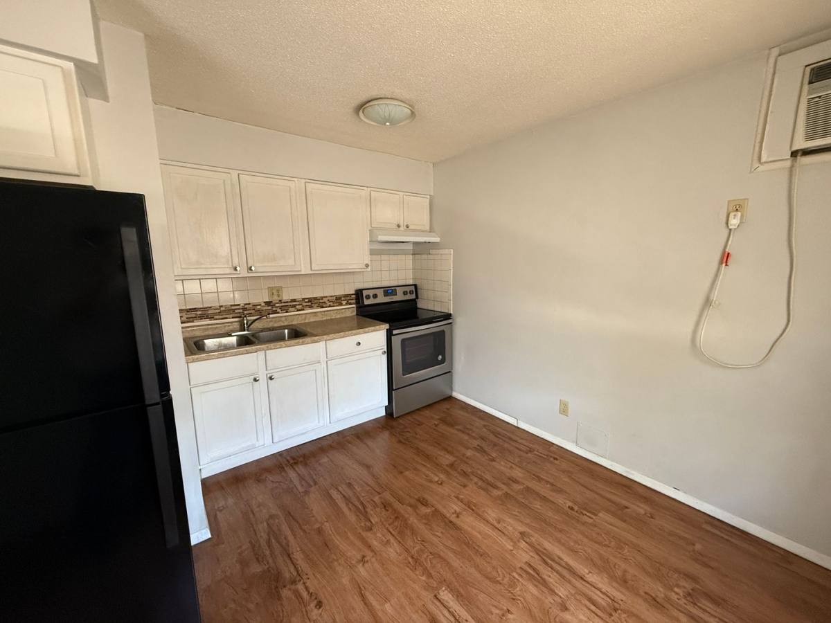 Apartment for rent at 2824 E Memorial Dr, Muncie, IN 47302