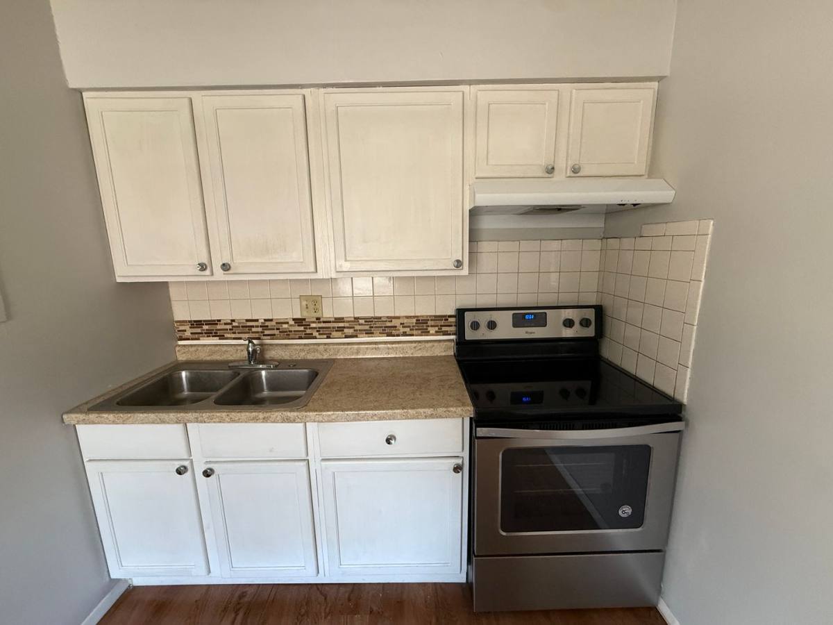 Apartment for rent at 2824 E Memorial Dr, Muncie, IN 47302